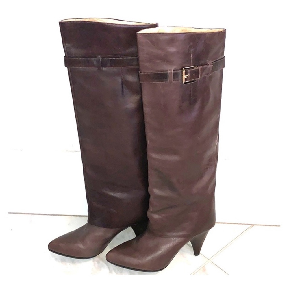 Micheal Kors boots…Genuine leather, comfortable, barely worn…Good condition